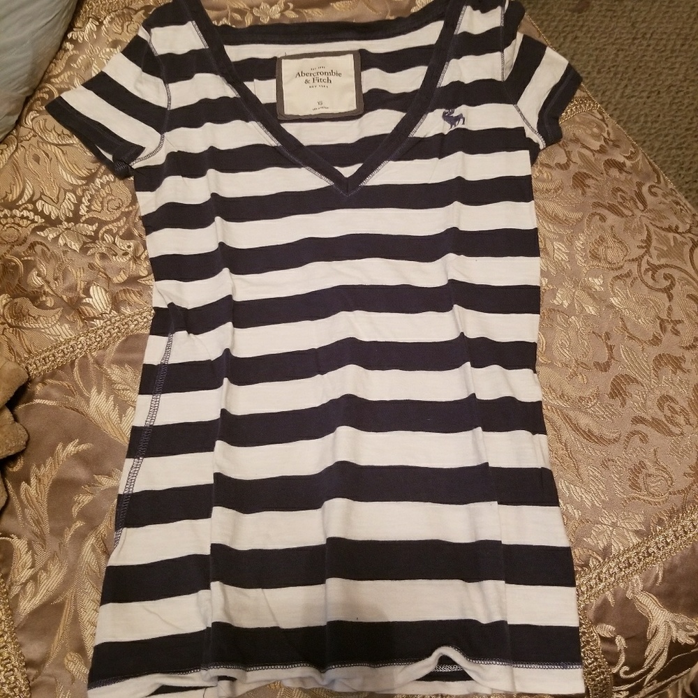 Striped Abercrombie Tee shirt